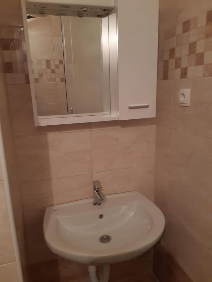 Apartmani I Sobe Grga Starigrad Paklenica Bagian luar foto