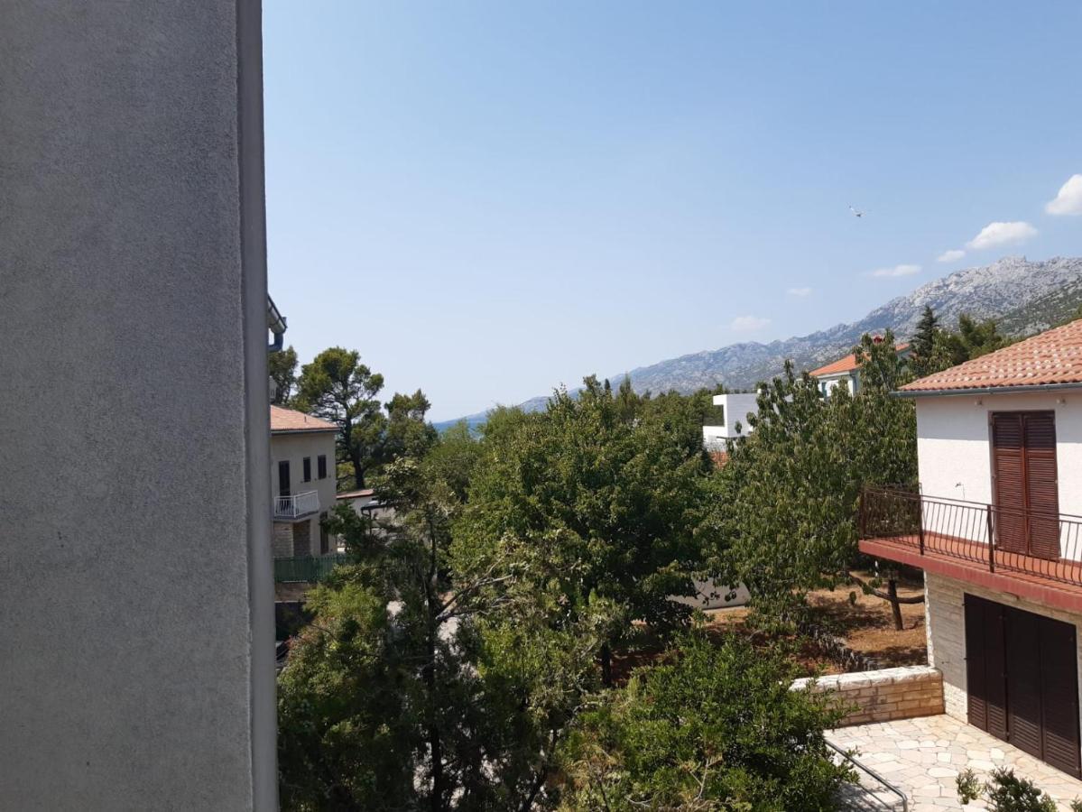 Apartmani I Sobe Grga Starigrad Paklenica Bagian luar foto