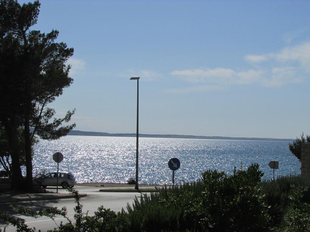 Apartmani I Sobe Grga Starigrad Paklenica Bagian luar foto